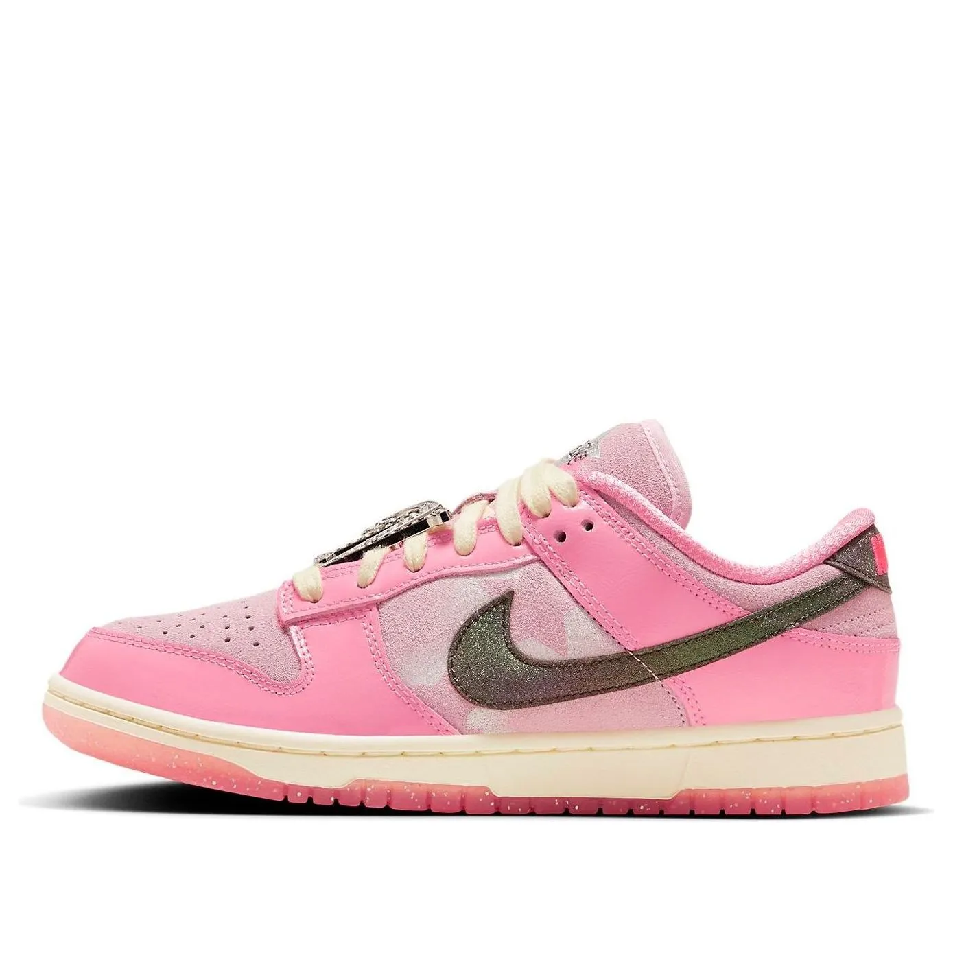 nike dunk low barbie