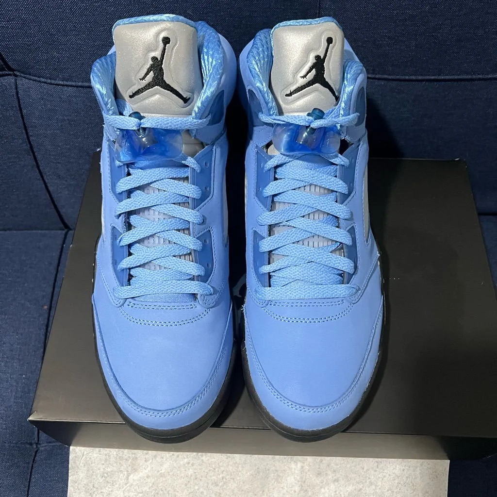 Air Jordan 5 Retro 'UNC University Blue' photo review