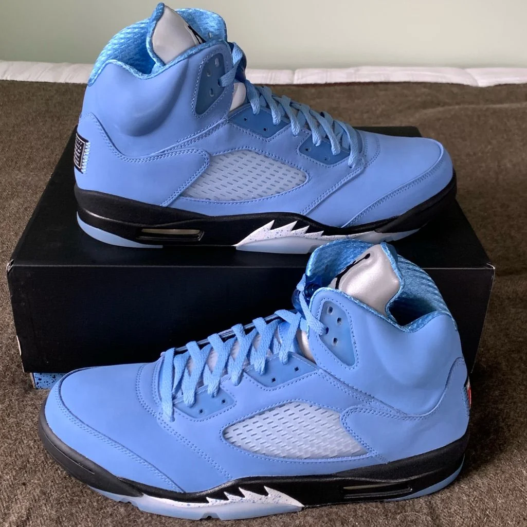 Air Jordan 5 Retro 'UNC University Blue' photo review
