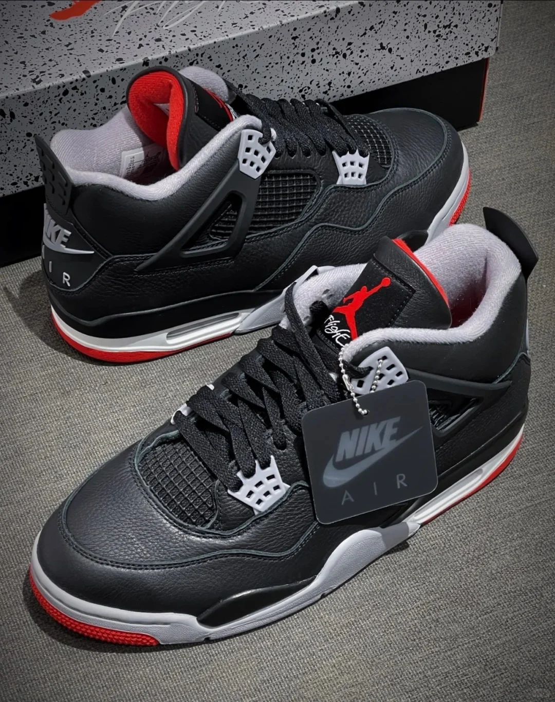 Air Jordan 4 Retro 'Bred Reimagined' photo review