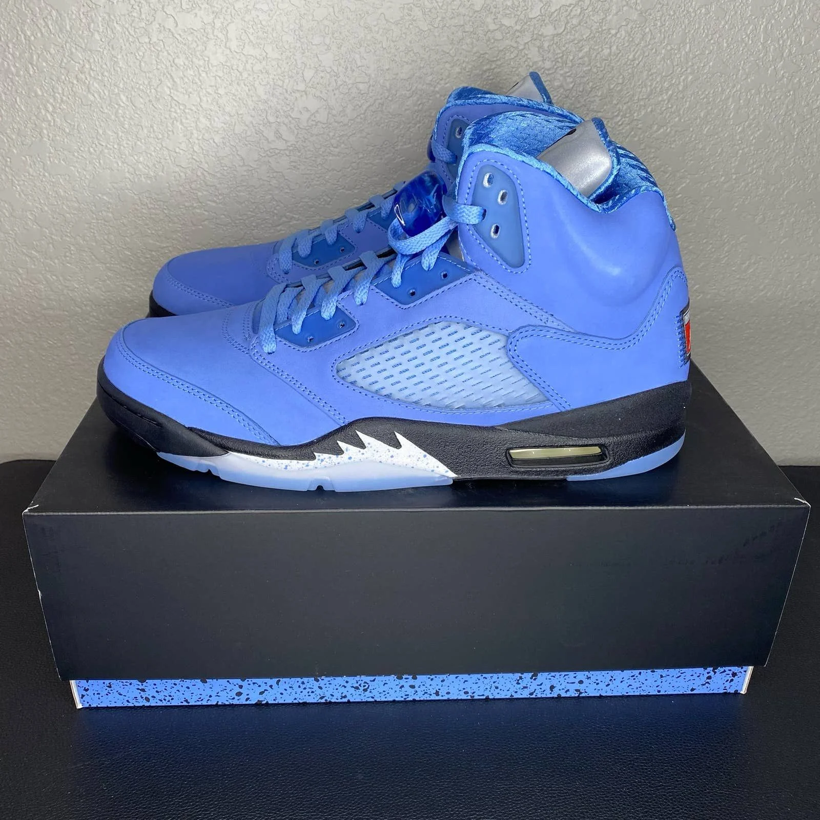Air Jordan 5 Retro 'UNC University Blue' photo review